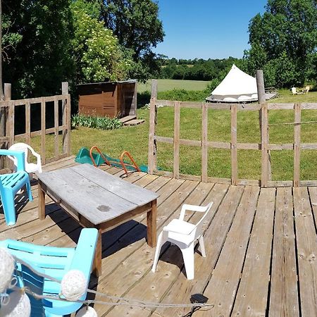 Curzay-sur-Vonne Camping La Petite Houmee מראה חיצוני תמונה
