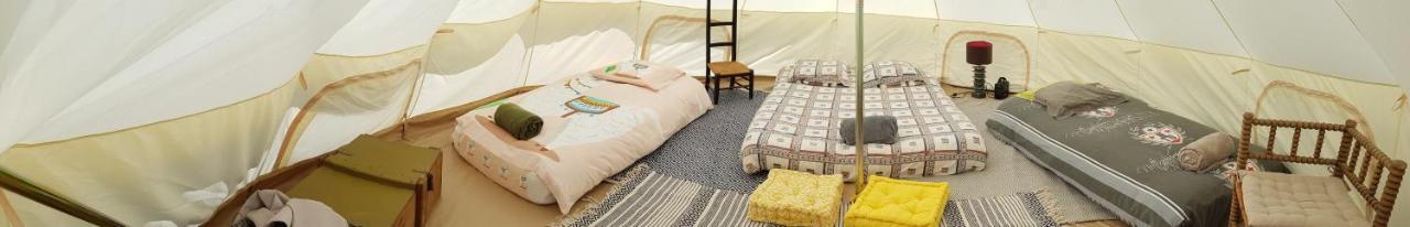 Curzay-sur-Vonne Camping La Petite Houmee מראה חיצוני תמונה